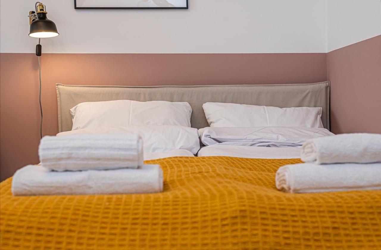 Comfy Apartments - Gdansk Walowa Old Town エクステリア 写真